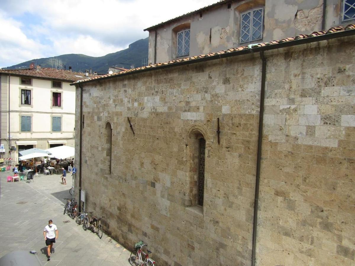 Appartamento In Centro Storico. كامايوري المظهر الخارجي الصورة